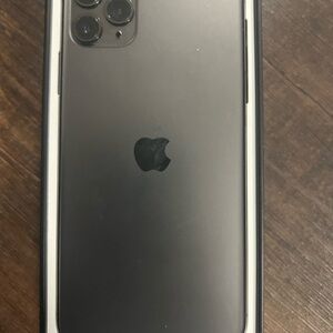 Apple iPhone 11 Pro Max 256GB ( Locked to Cricket Phone Service)
